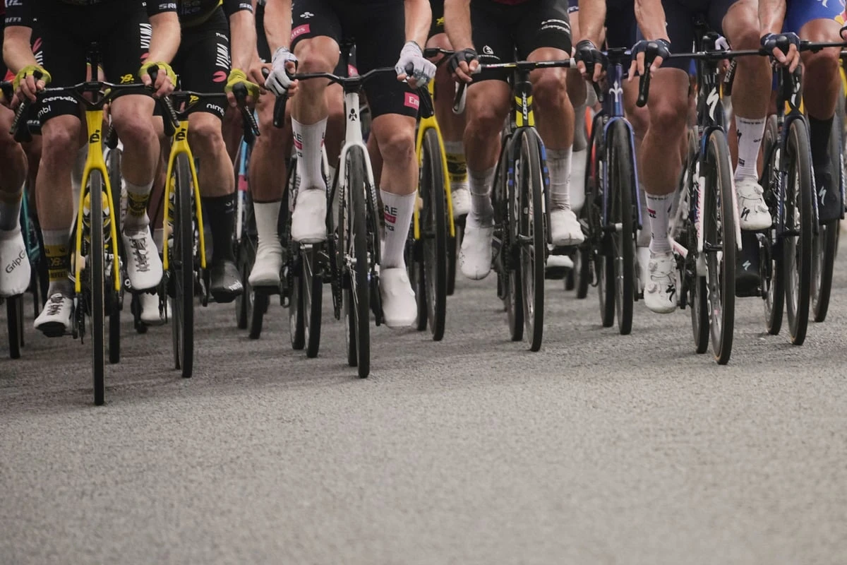 Ein Drittel des Feldes disqualifiziert! Eklat vor erster Etappe von Radsport-Tour
