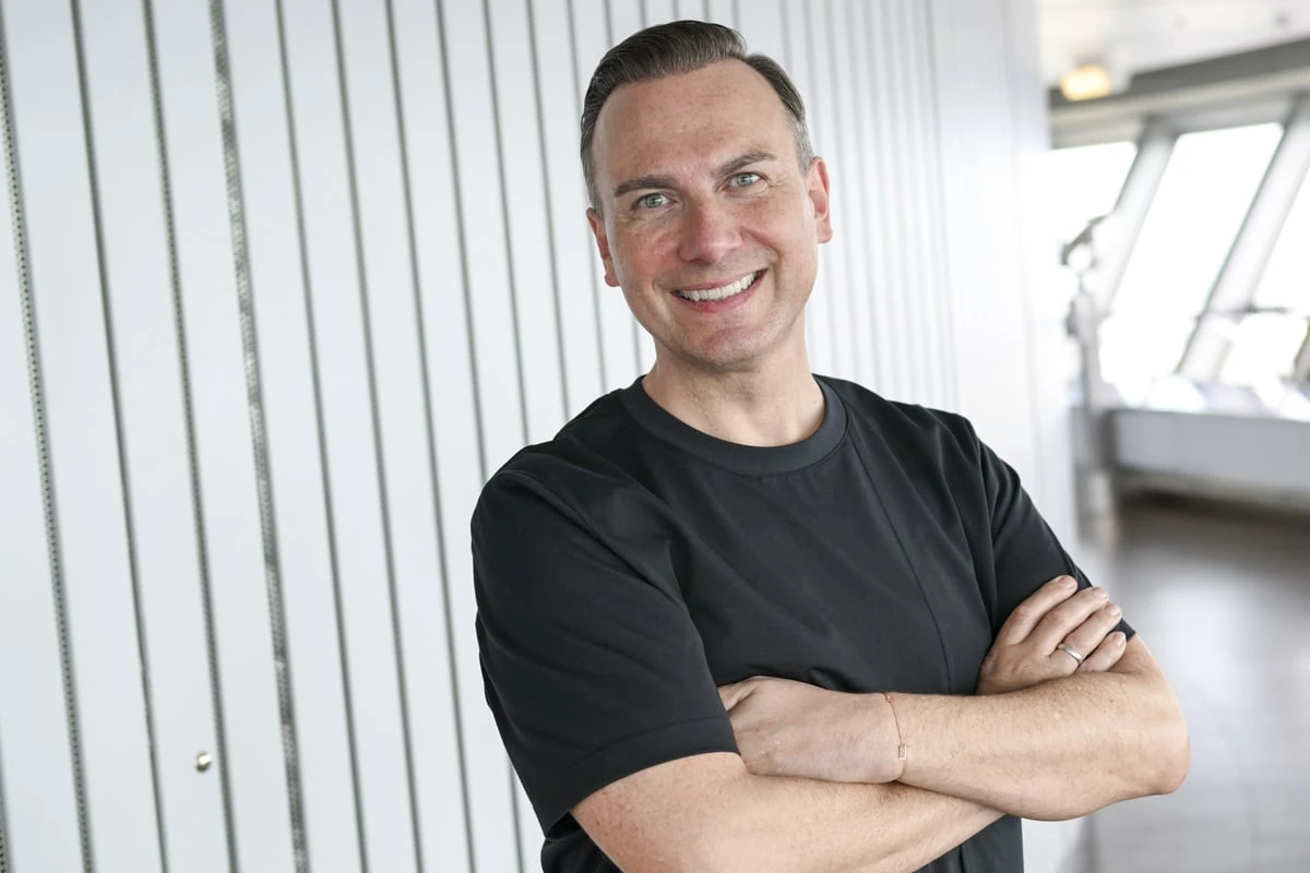 Imbiss-Klassiker über den Wolken: Tim Raues Currywurst erobert die Lüfte