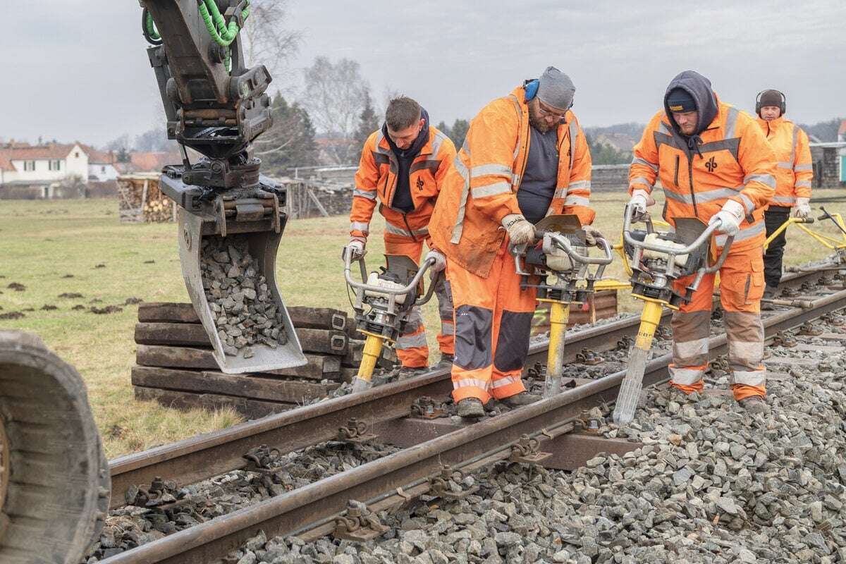 Kunststoff statt Holz: Sachsens Schmalspurbahnen haben ein Schwellen-Problem