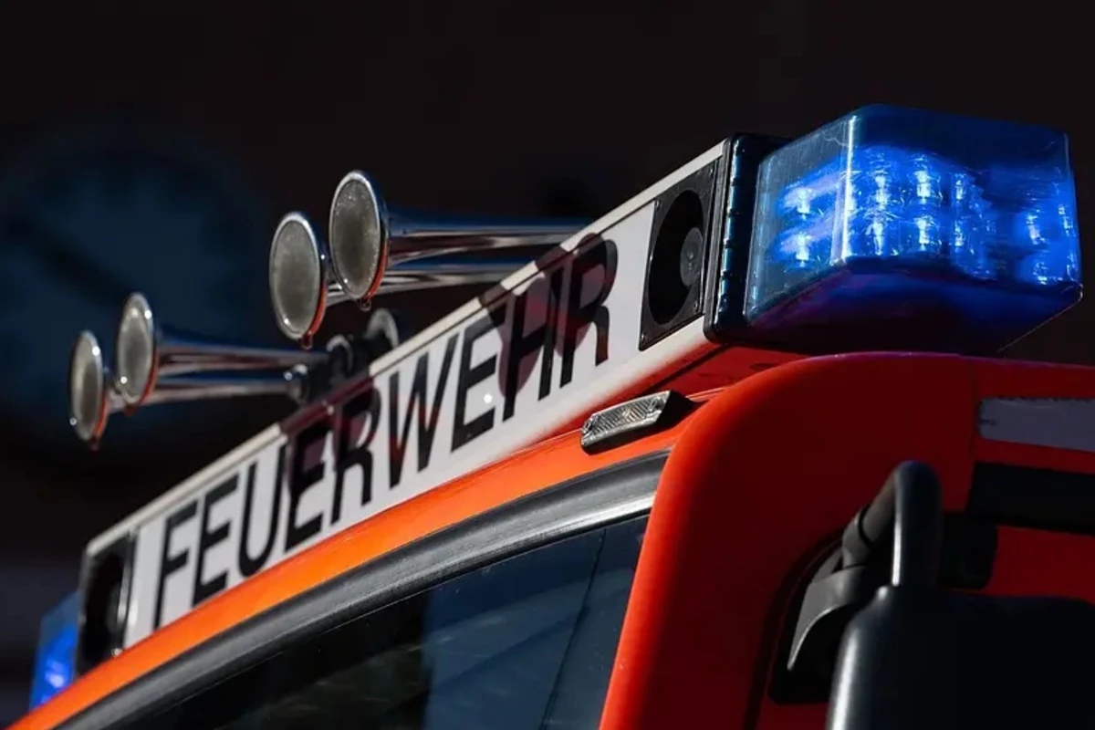Brand in Seniorenheim: Zehn Verletzte, Dutzende Bewohner gerettet