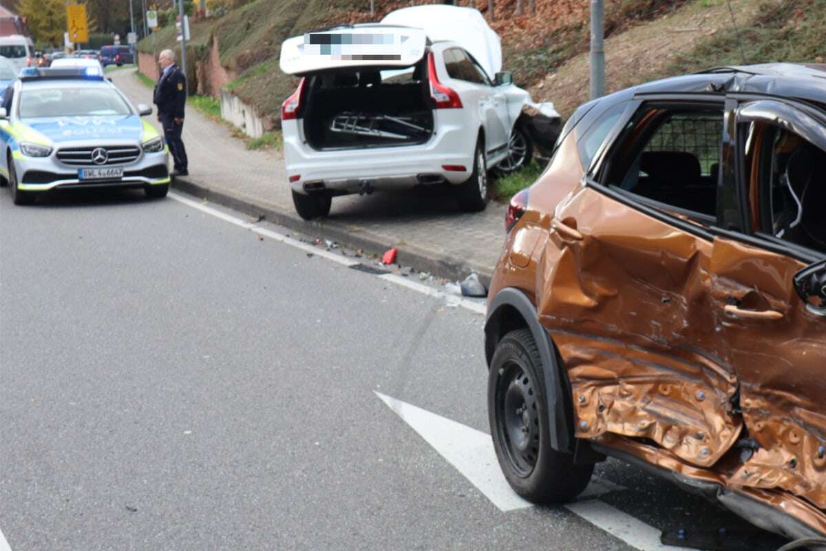 Heftiger Zusammenprall: Unfall fordert mehrere Verletzte