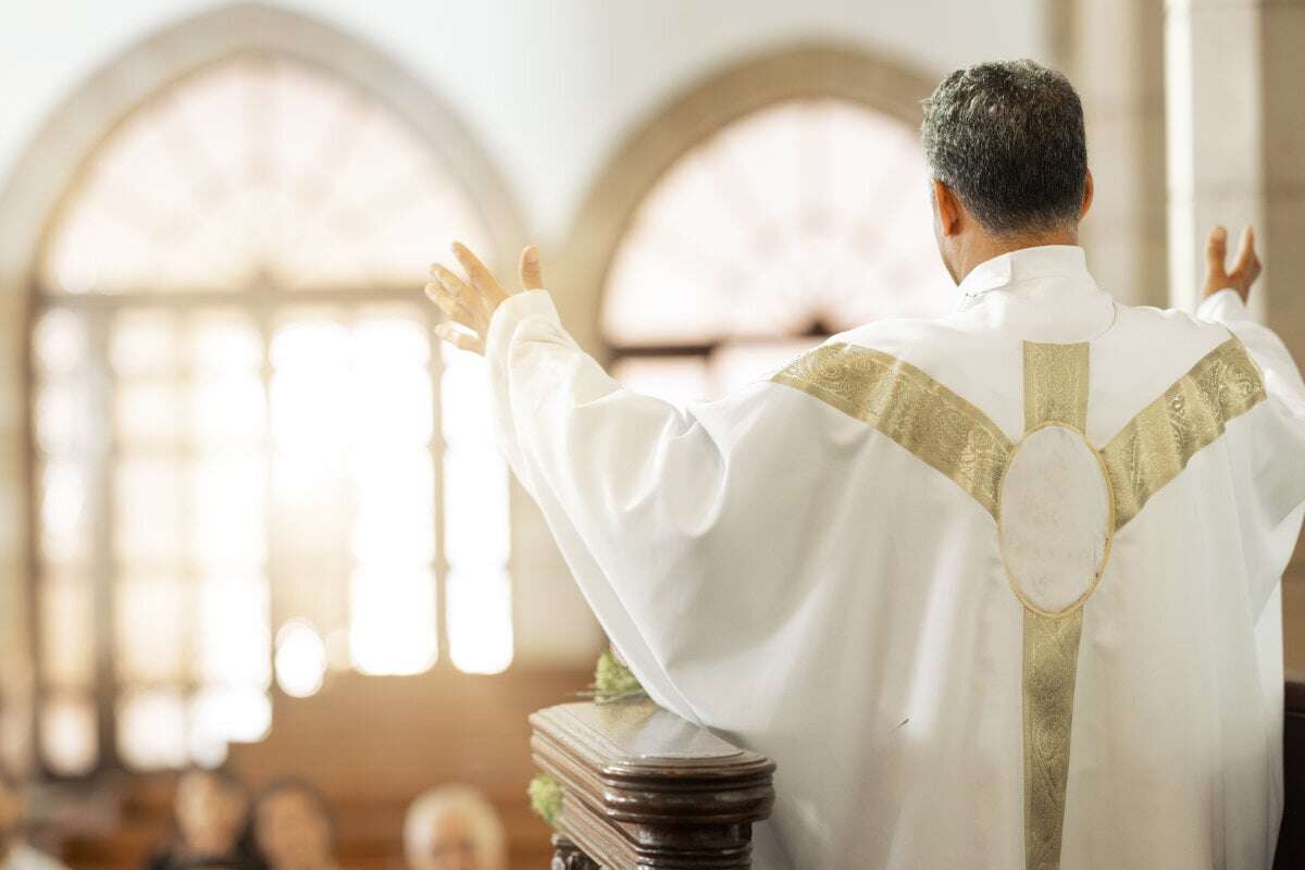 Schwere Vorwürfe gegen Pfarrer – Rücktritt! Selbst Rom ist eingeschaltet