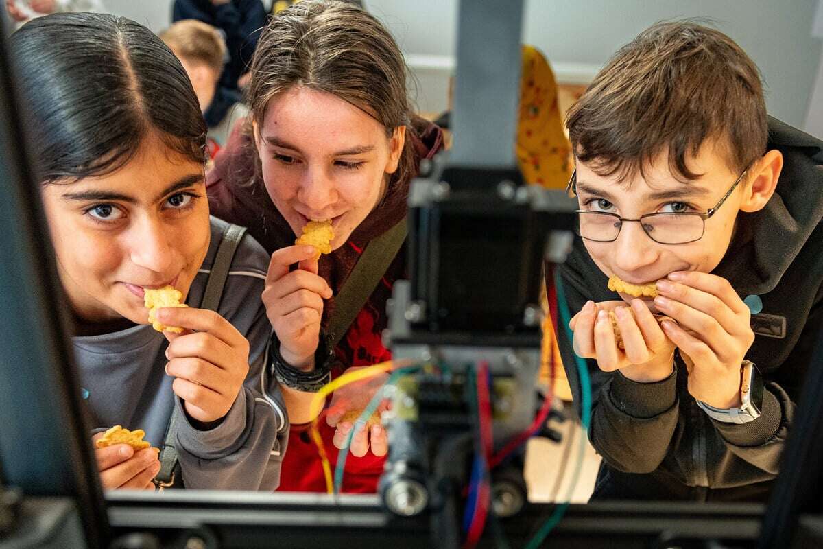 Oh, es riecht gut: Zu Gast in der Weihnachts-Druckerei in Dresden