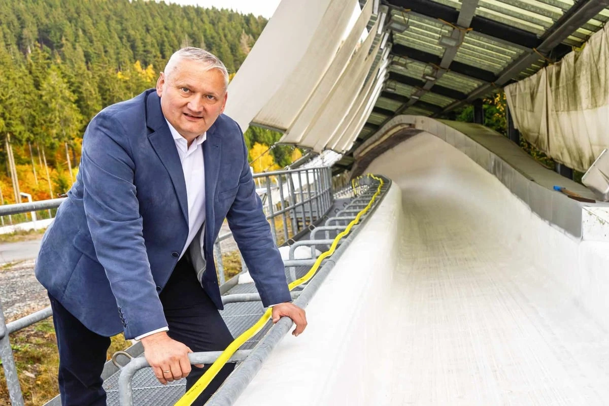 Fremdkörper in der Kühlleitung! Friedrich und Co. warten auf Eiszeit in Altenberg