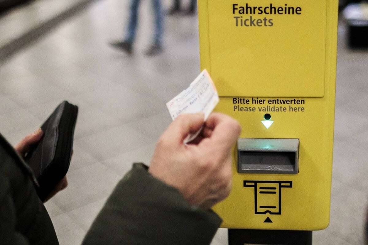 Preis-Hammer bei der BVG: So teuer werden die neuen Ticketpreise in Berlin und Brandenburg!