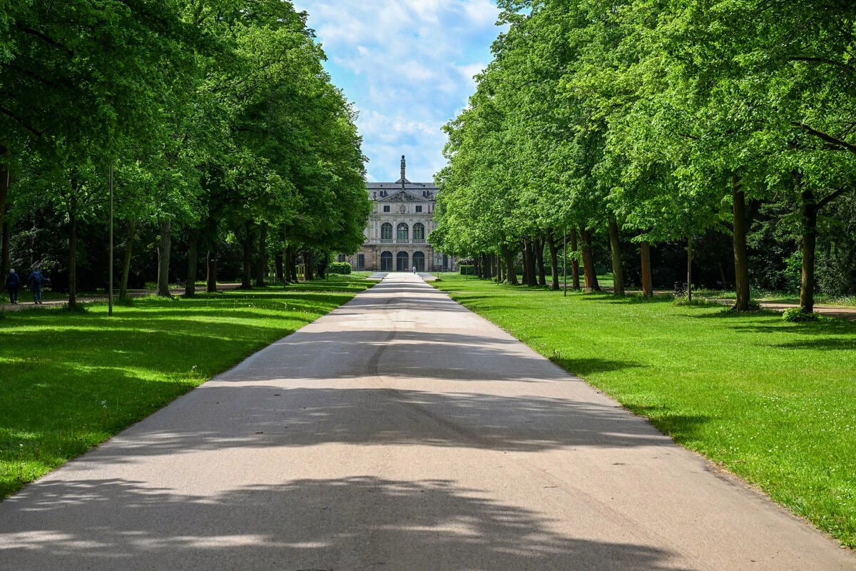 Sex-Attacke im Großen Garten: Polizei sucht Zeugen