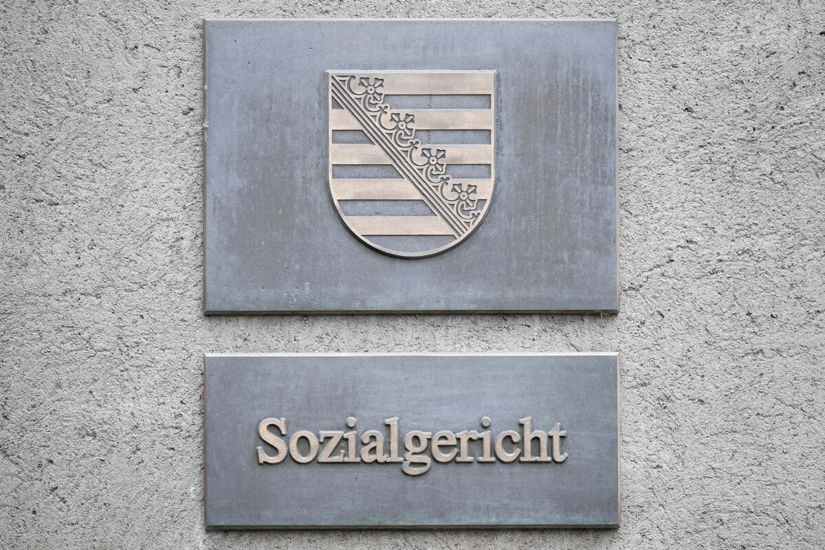 Mit Crystal Meth ins Gericht: Kontrolle endet in Wohnungsdurchsuchung