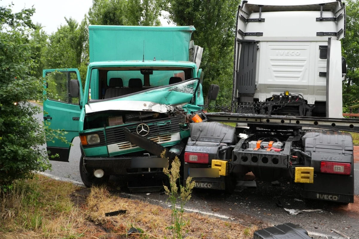 Lastwagen-Unfall: Einsatz im Landkreis Leipzig