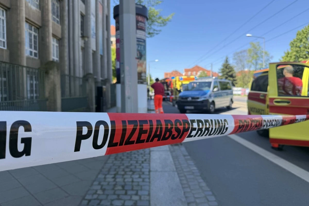 Technische Sammlungen: Person stirbt nach Fenstersturz
