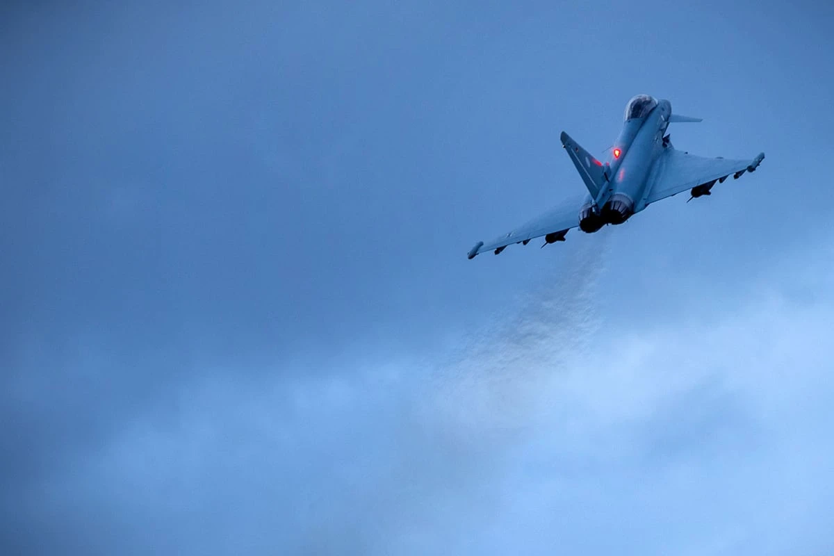 Eurofighter enttarnen Russen-Flieger über Ostsee: Doch Maschine dreht nicht ab