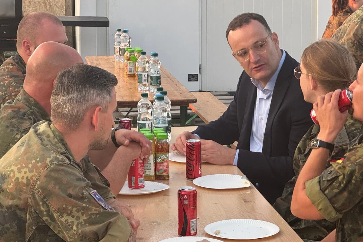 Ukraine-Krieg: Spahn und Miersch überraschend gemeinsam in der Ukraine