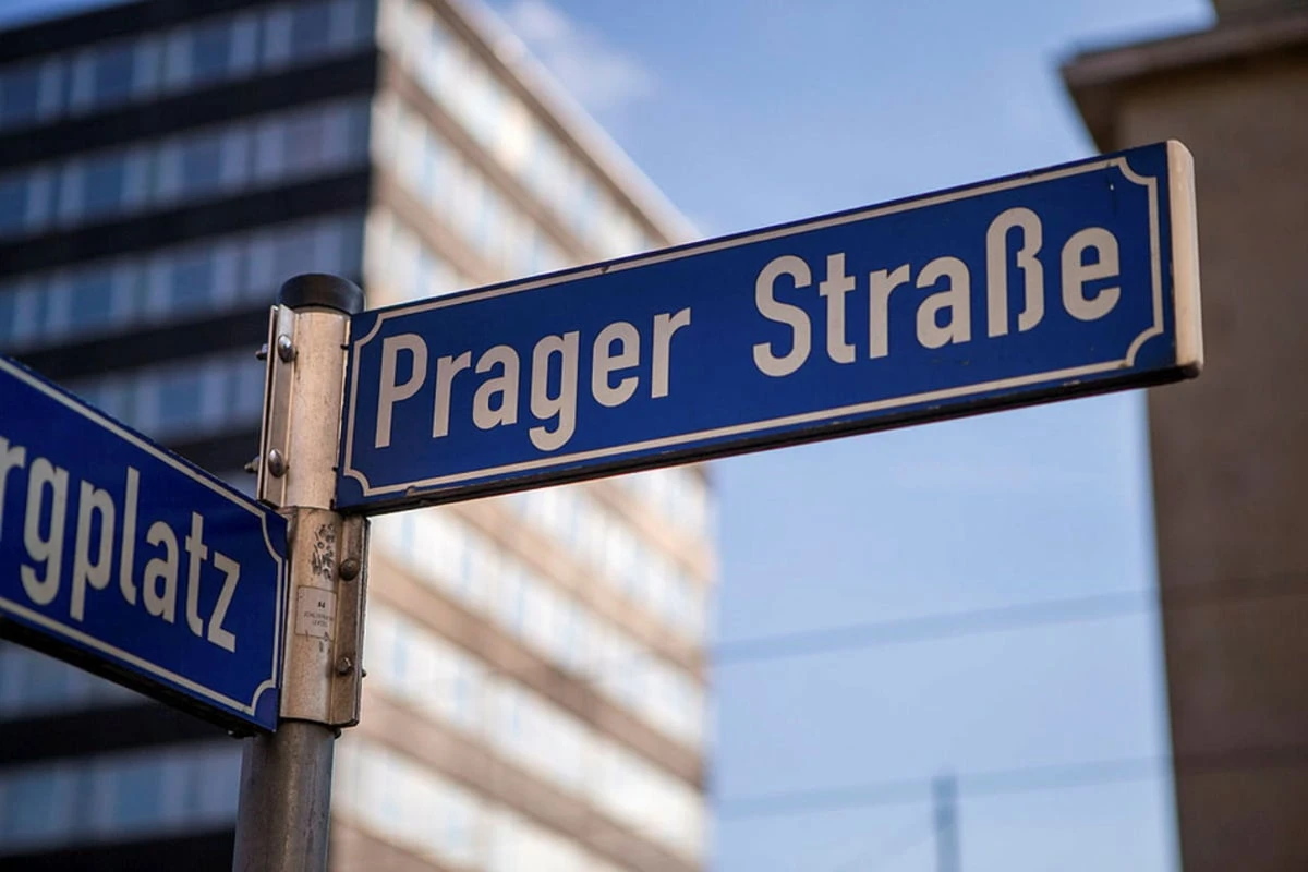 Verkehrsunfall im Leipziger Osten: Radfahrer schwer verletzt