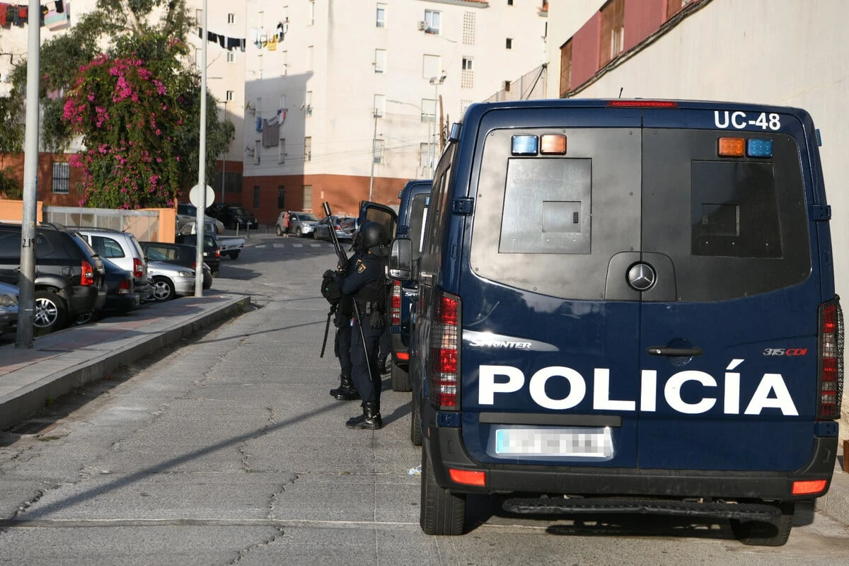 Sturz von Hotelbalkon auf Mallorca: Deutscher Urlauber muss wiederbelebt werden
