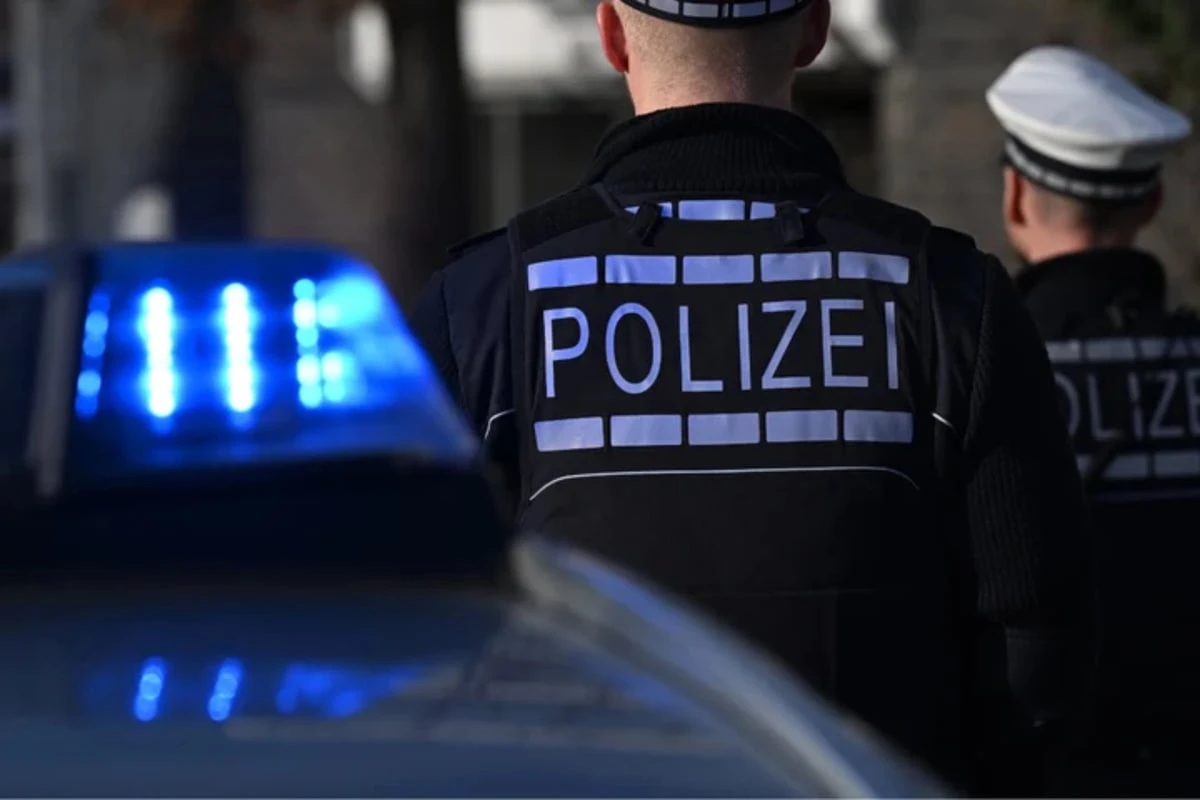 Mann mit spitzem Gegenstand attackiert: Mordkommission ermittelt
