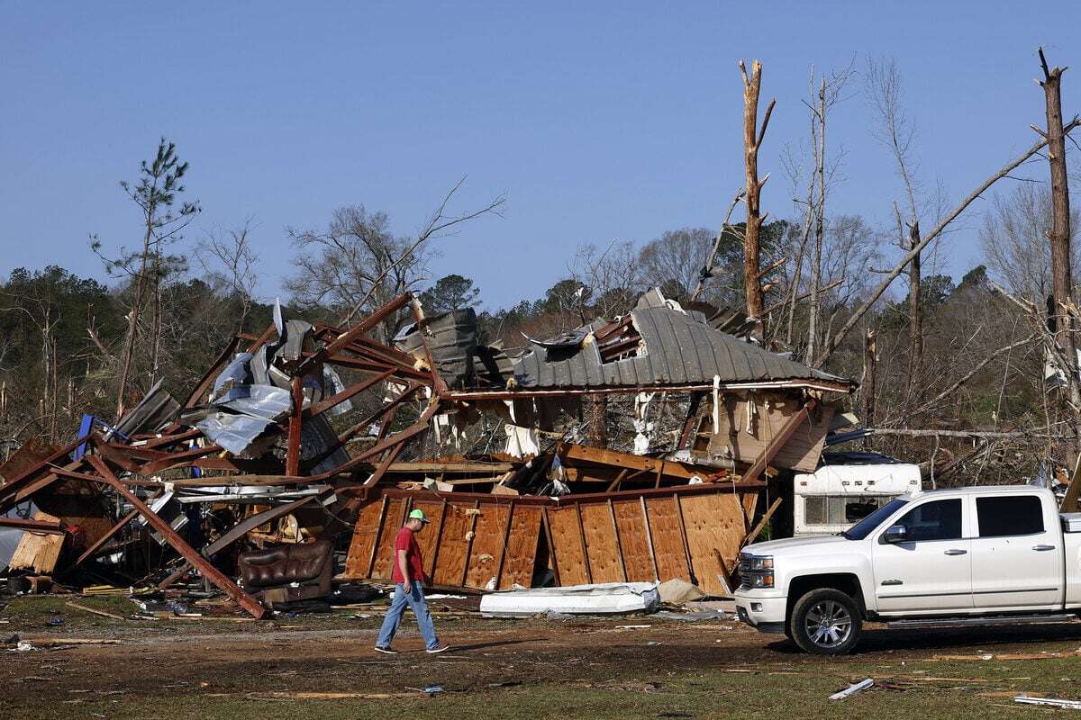 Tornados und Stürme fordern mindestens 40 Todesopfer in den USA