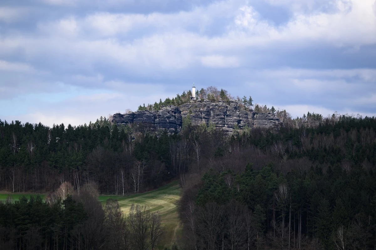 Wegen Wander-App? Touristin verirrt sich am Pfaffenstein