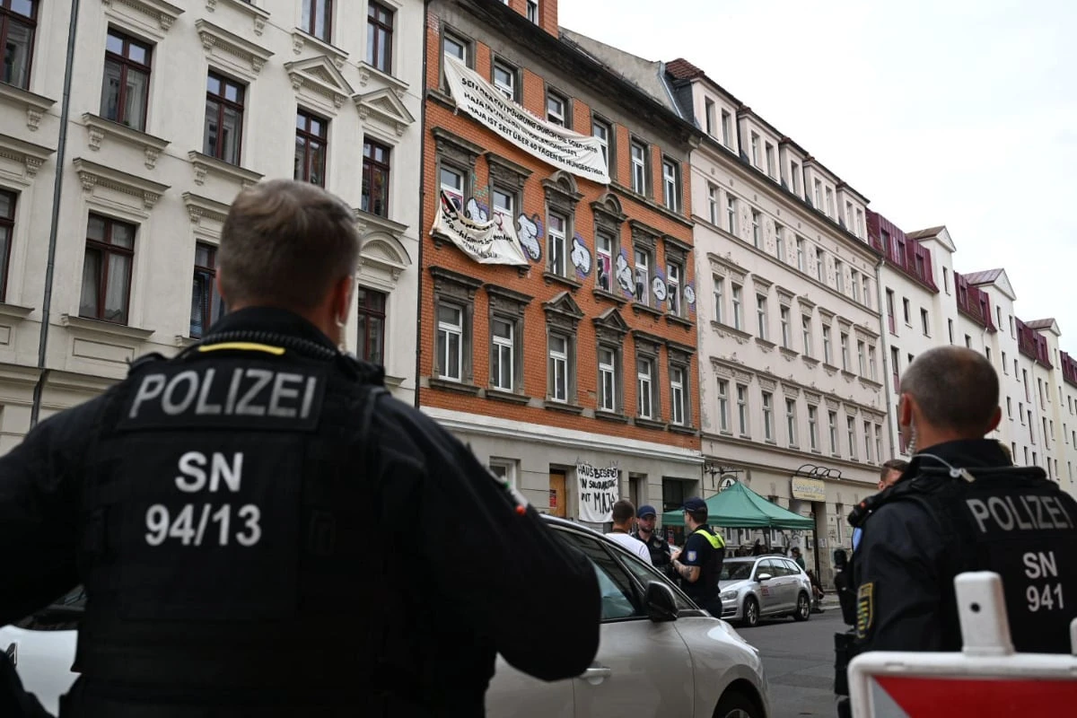 Protestaktion im Leipziger Osten: Aktivisten fordern Freilassung von inhaftierter Maja