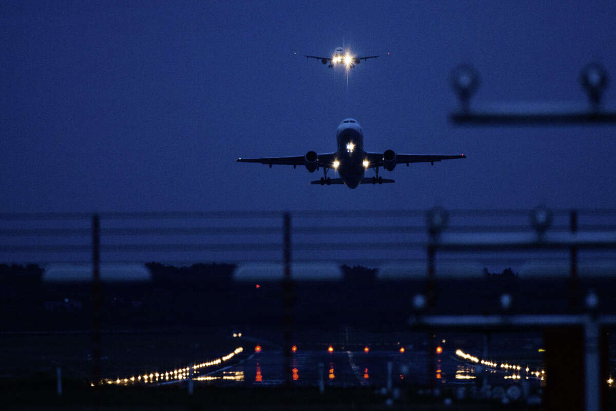 85 Sonderflüge! Scharfe Kritik an fehlender Nachhaltigkeit bei der EM