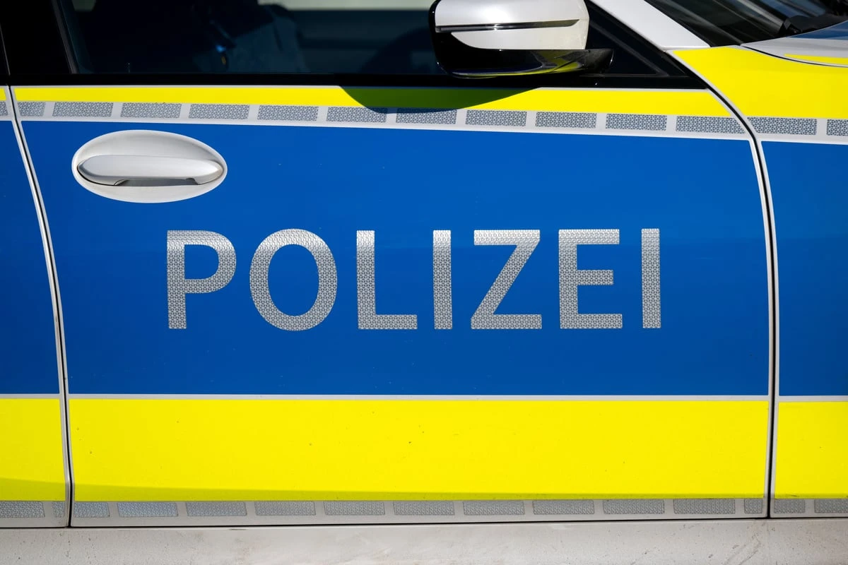Sexueller Übergriff auf junge Frau in Dachau: Kripo sucht Zeugen