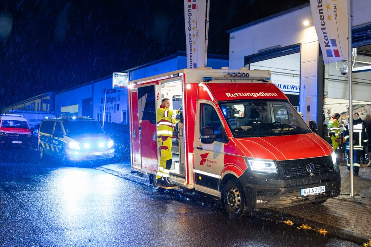 Schock auf Kölner Kartbahn: Mehr als 20 Besucher nach Rennspaß im Krankenhaus