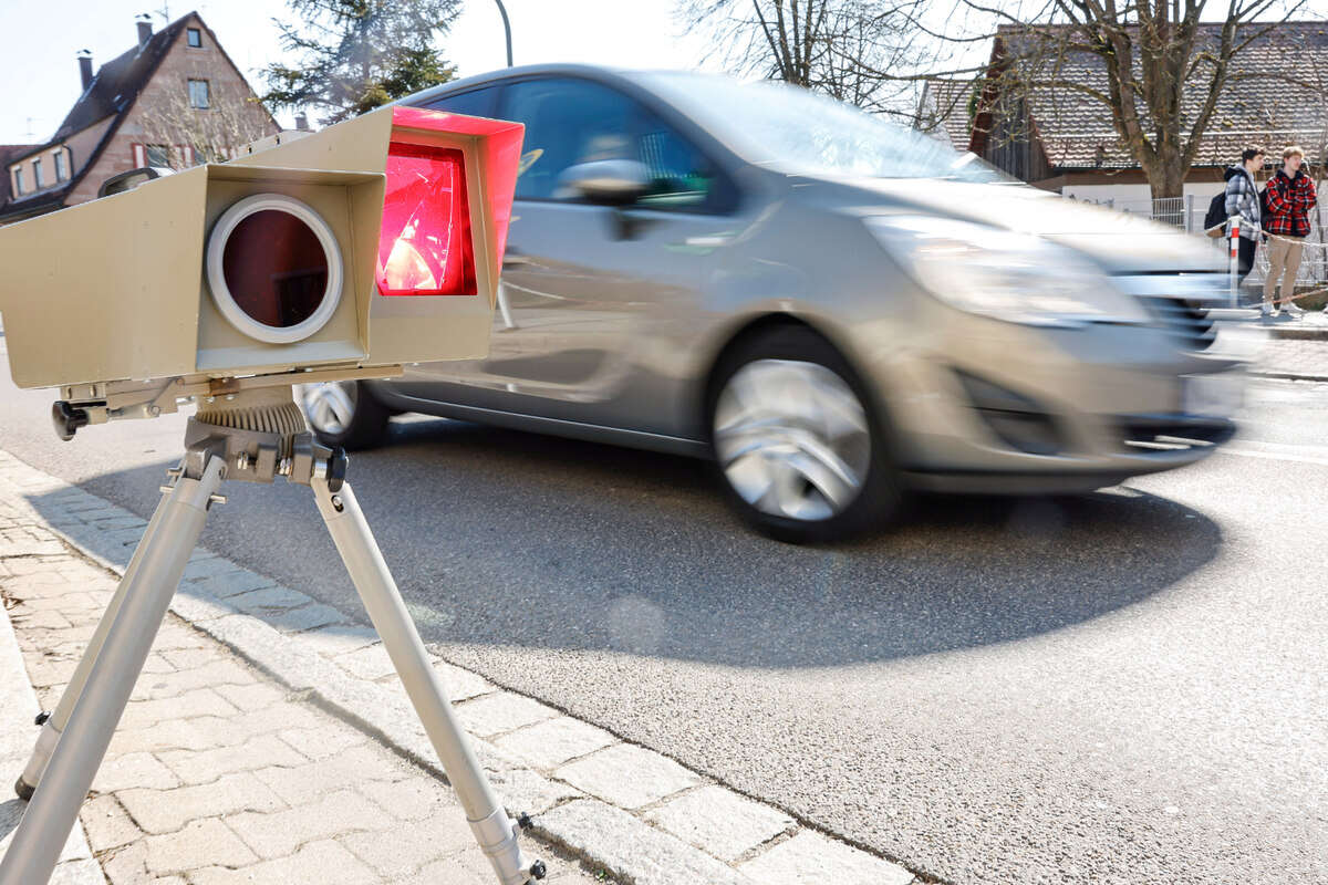 Autofahrer, aufgepasst! Hier wird diese Woche in Magdeburg geblitzt