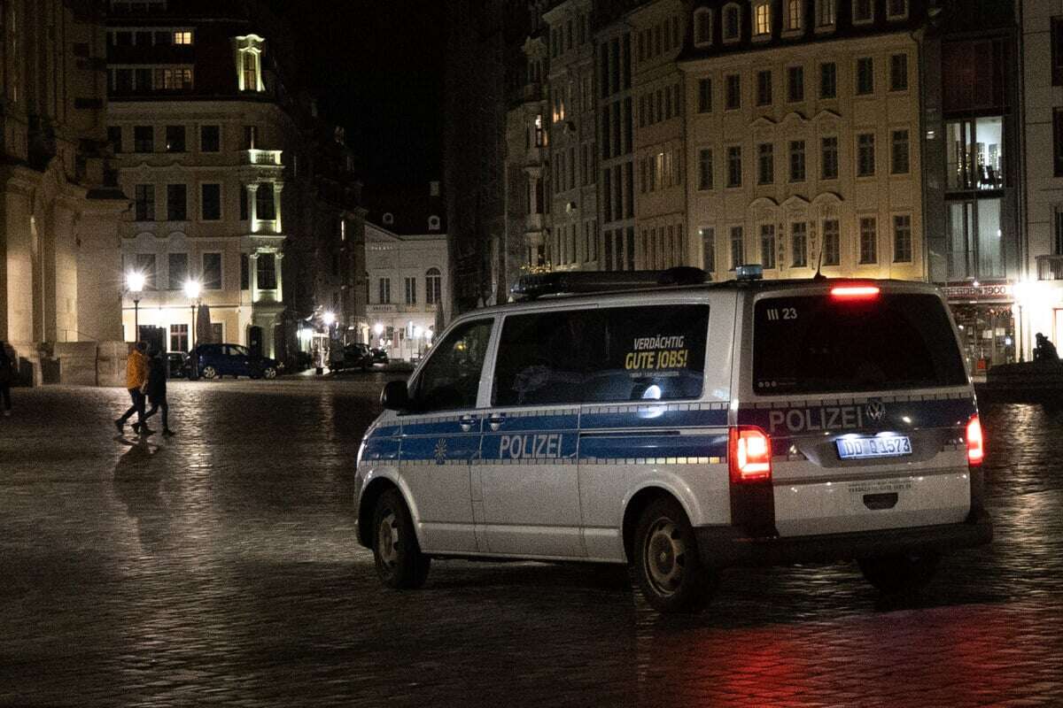 Polizei schnappt Intensivtäter am Neumarkt: Wohnungen und Hotelzimmer durchsucht