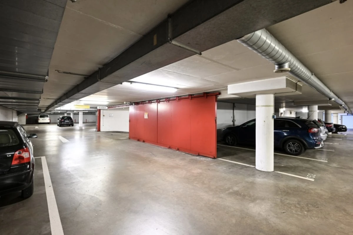 Raubüberfall an Tiefgarage: Rentner (85) schwer verletzt