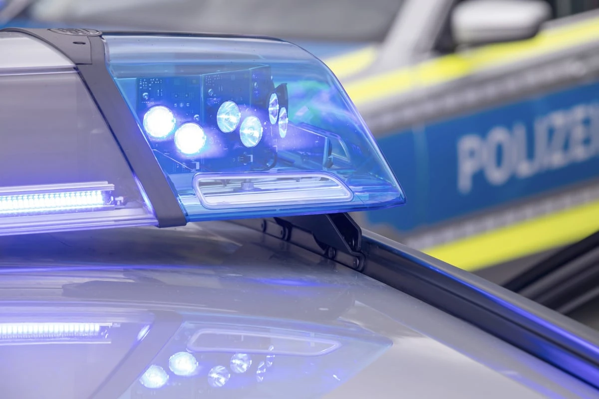 Amokalarm an Schule: Mädchen mit Messer unterwegs