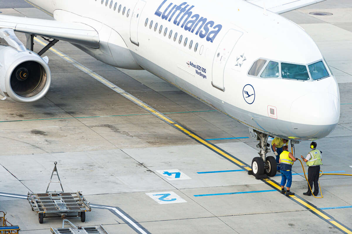 Nach Chaos-Umleitung: Reisende erhebt schwere Vorwürfe gegen Lufthansa