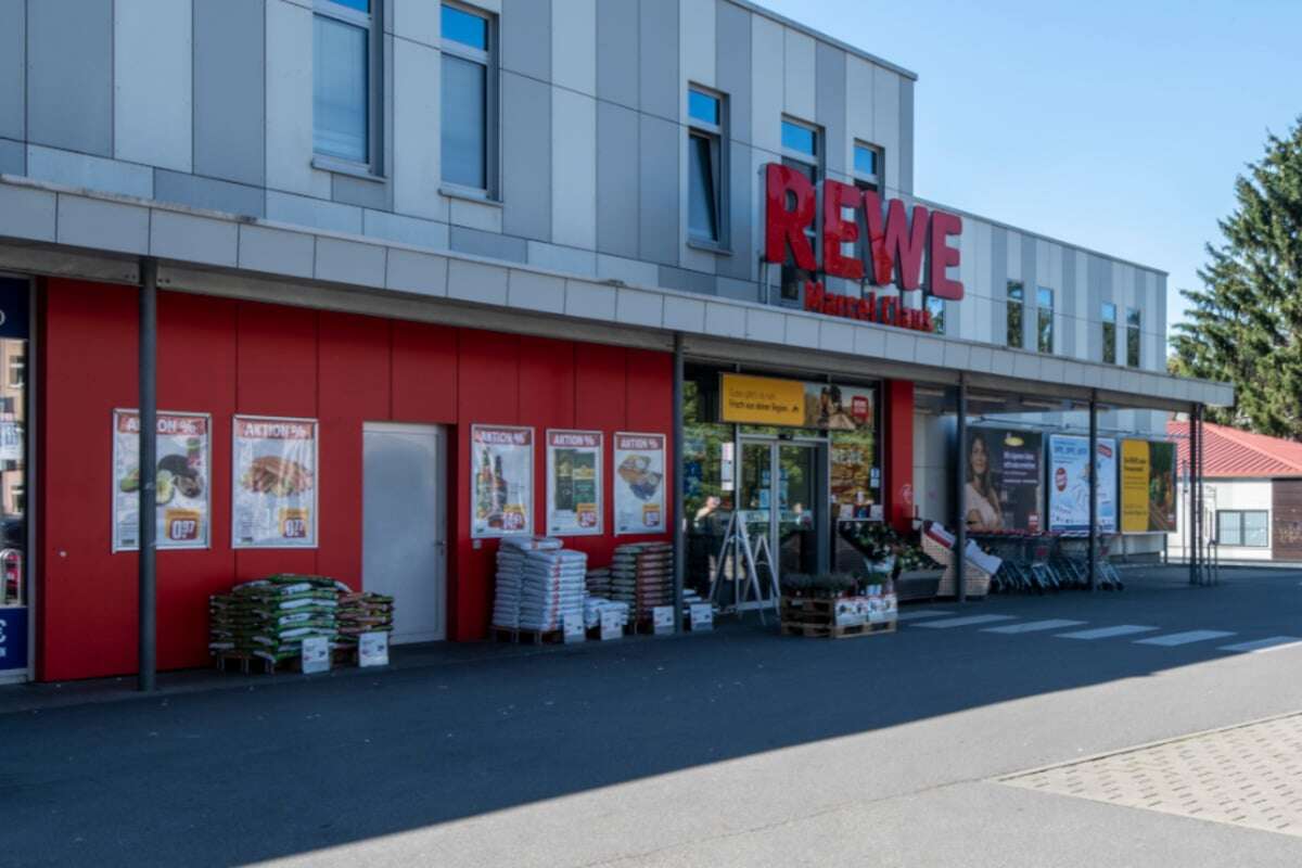 Alkohol in Chemnitzer REWE-Markt gestohlen: Mann landet im Knast!