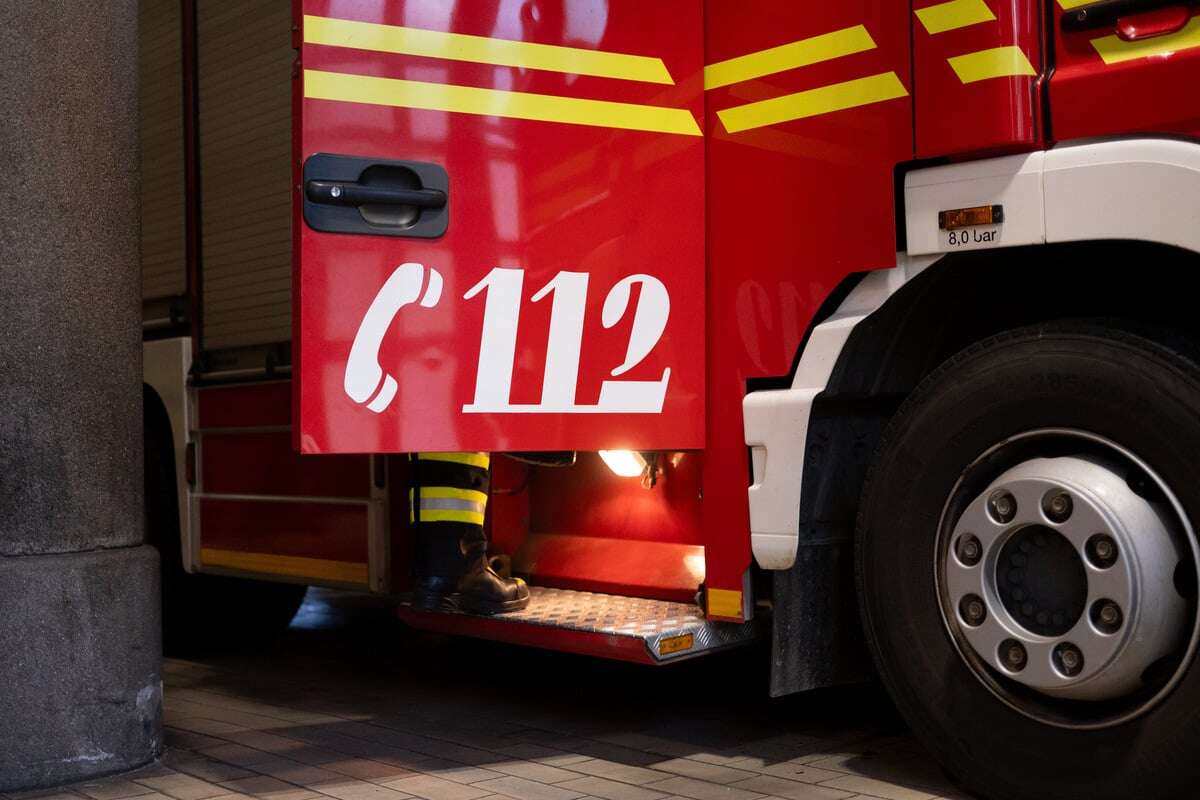 59-Jährige stirbt bei Hausbrand - Feuerwehr findet zweiten Leichnam