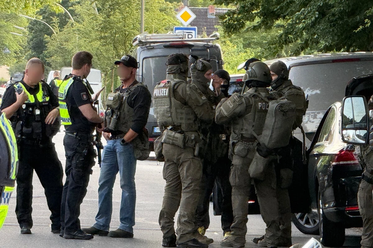 SEK rückt aus: Einbrecher sorgt für Großeinsatz in Hamburg
