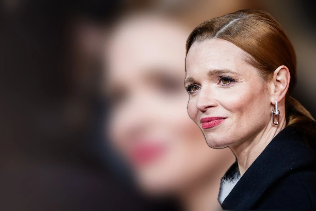 Karoline Herfurth packt aus: Lustige Pannen auf dem roten Teppich und geheime Macken