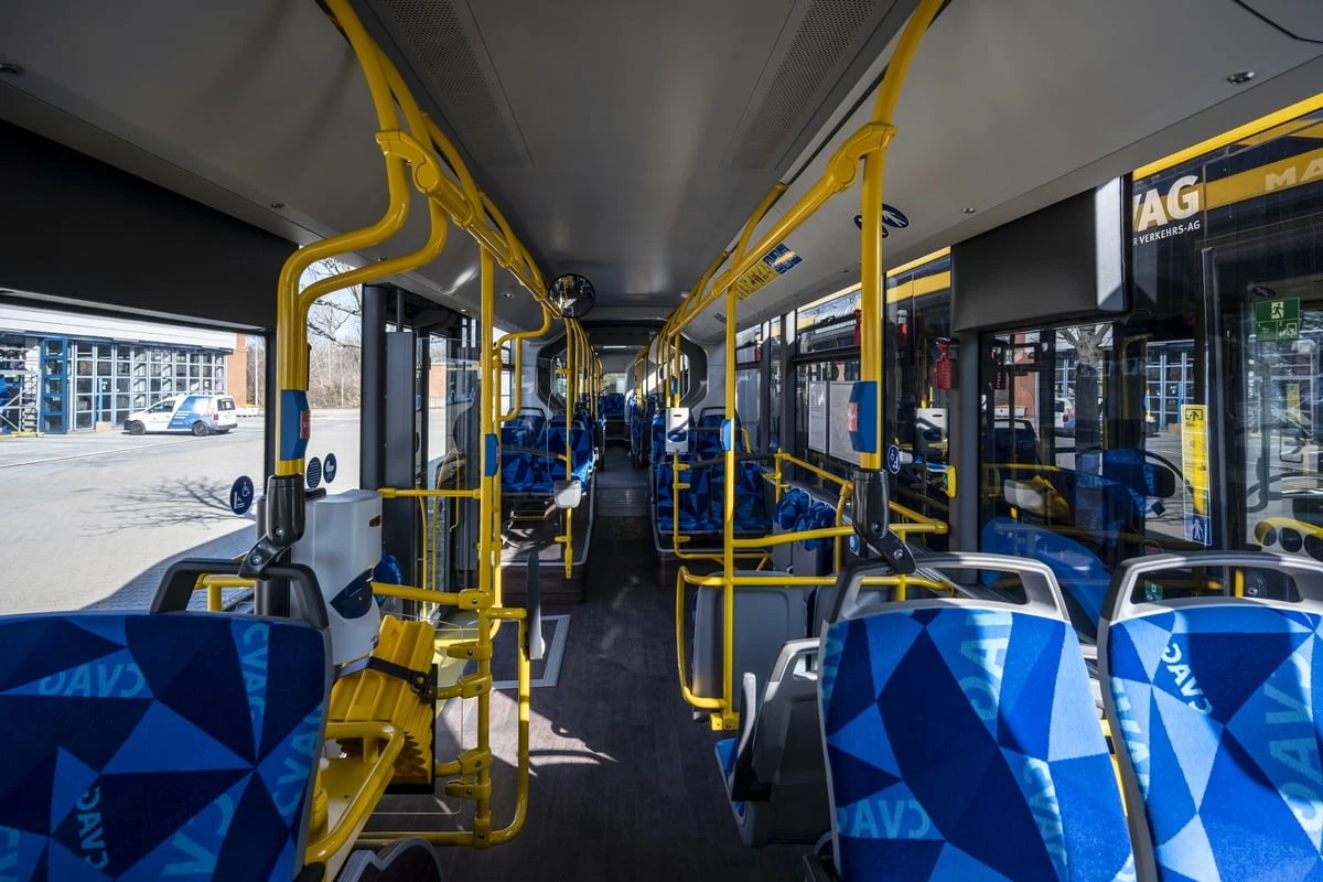 Chemnitz: Jugendlicher im Bus attackiert und ausgeraubt