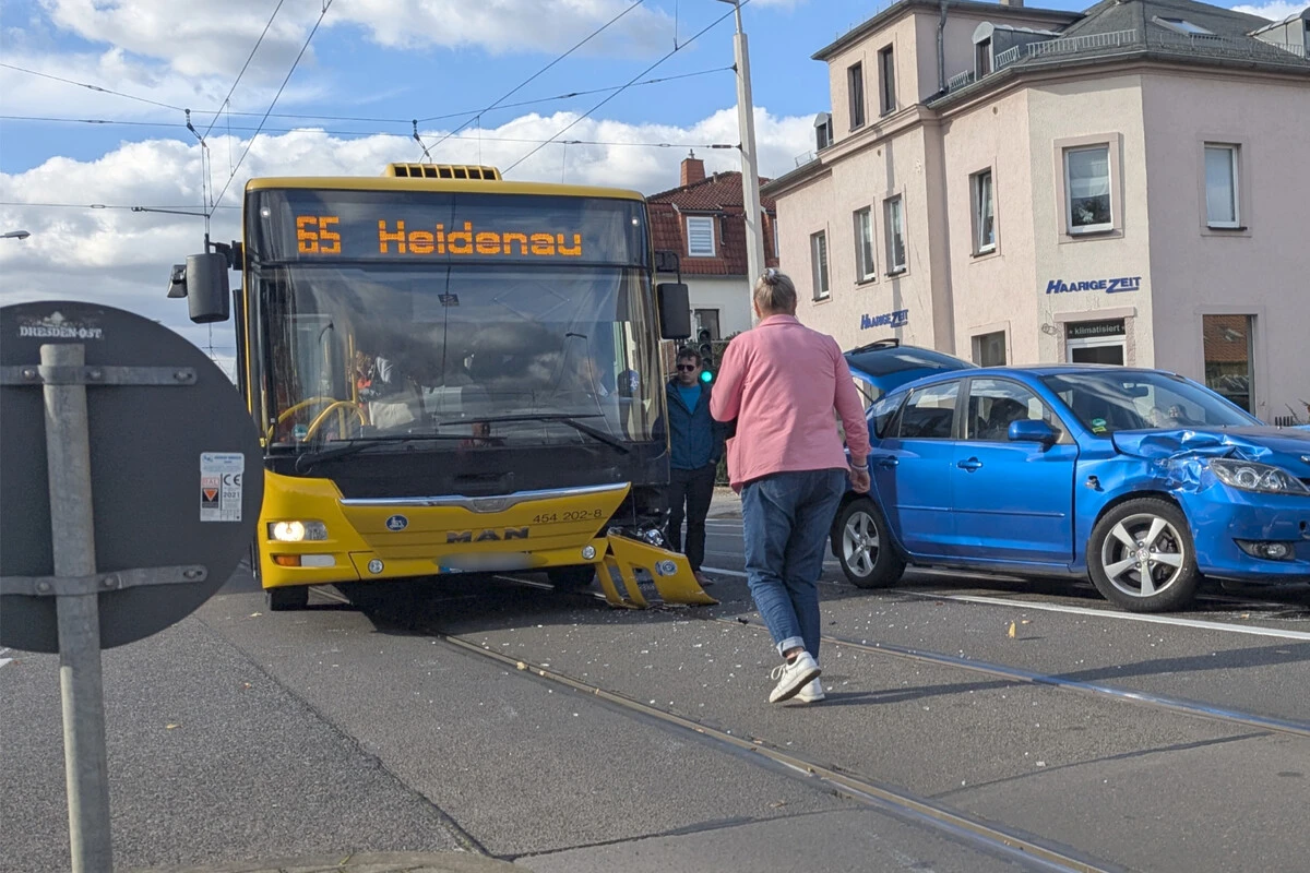 Unfall in Leuben: Straße voll gesperrt, Einschränkungen bei Bus und Bahn