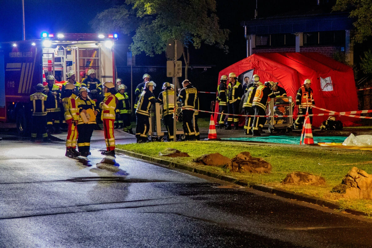 Chlorgas freigesetzt? Schwimmbad in Alsfeld muss evakuiert werden