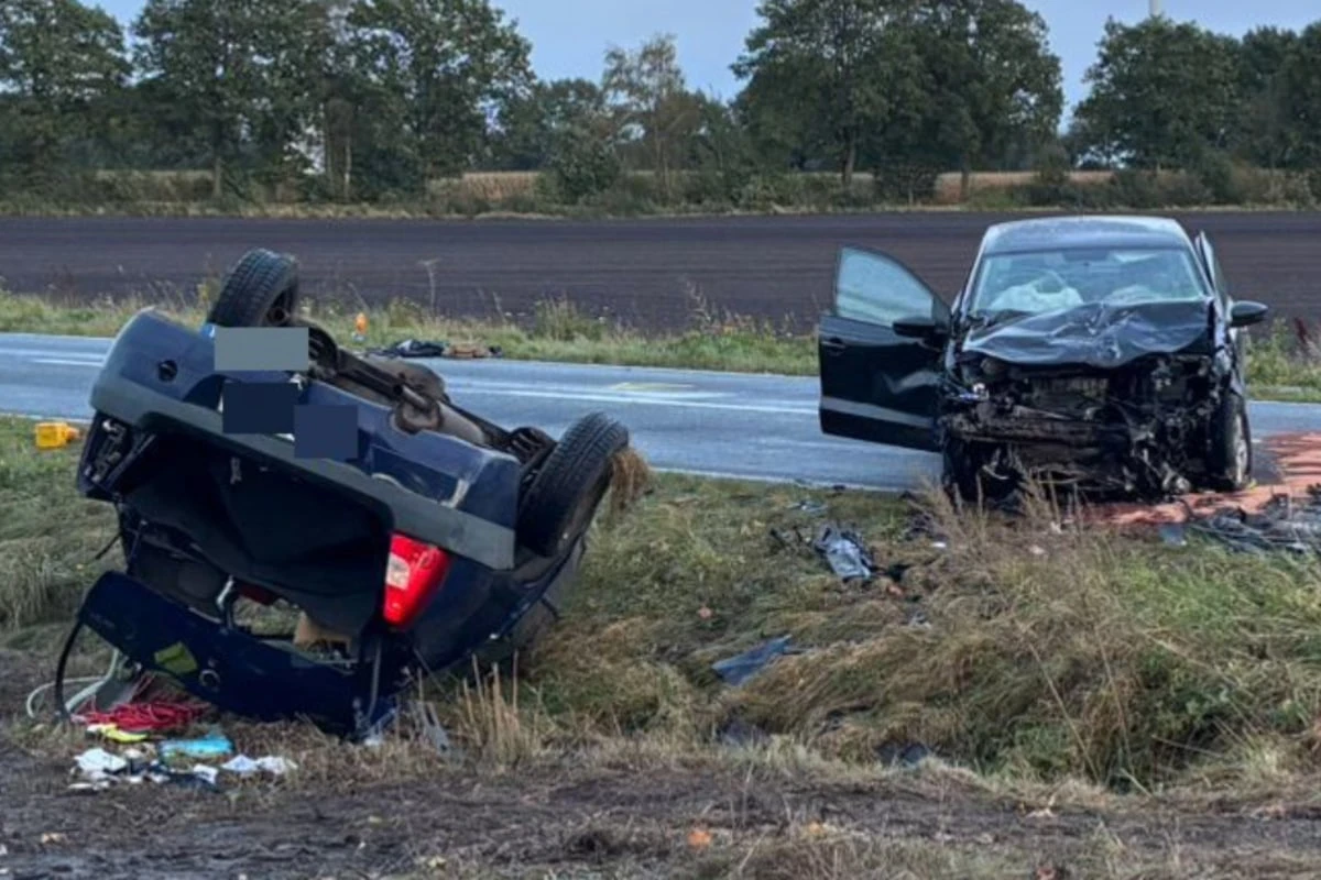 Tragischer Unfall im Norden: Dacia kracht in VW Polo, Fahrer stirbt