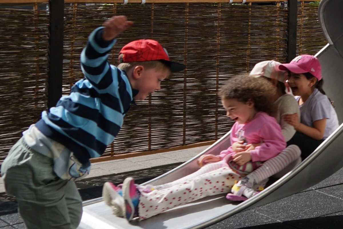 Playdate Hamburg: Erster Spielplatz mitten in der Innenstadt eröffnet