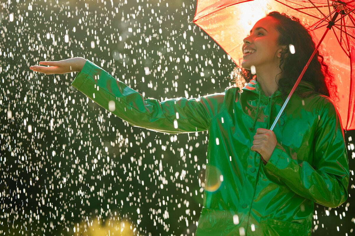 Lass die Regenwolken vorüberziehen: Schöne Sprüche über Regen