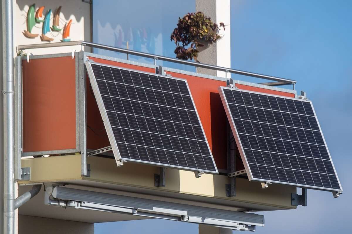 Solarausbau in Sachsen-Anhalt läuft! Balkonkraftwerke besonders beliebt