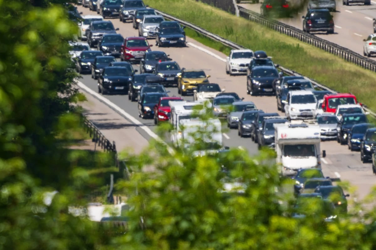 Lkw-Unfall auf der A2: Straßen auch in Magdeburg überlastet