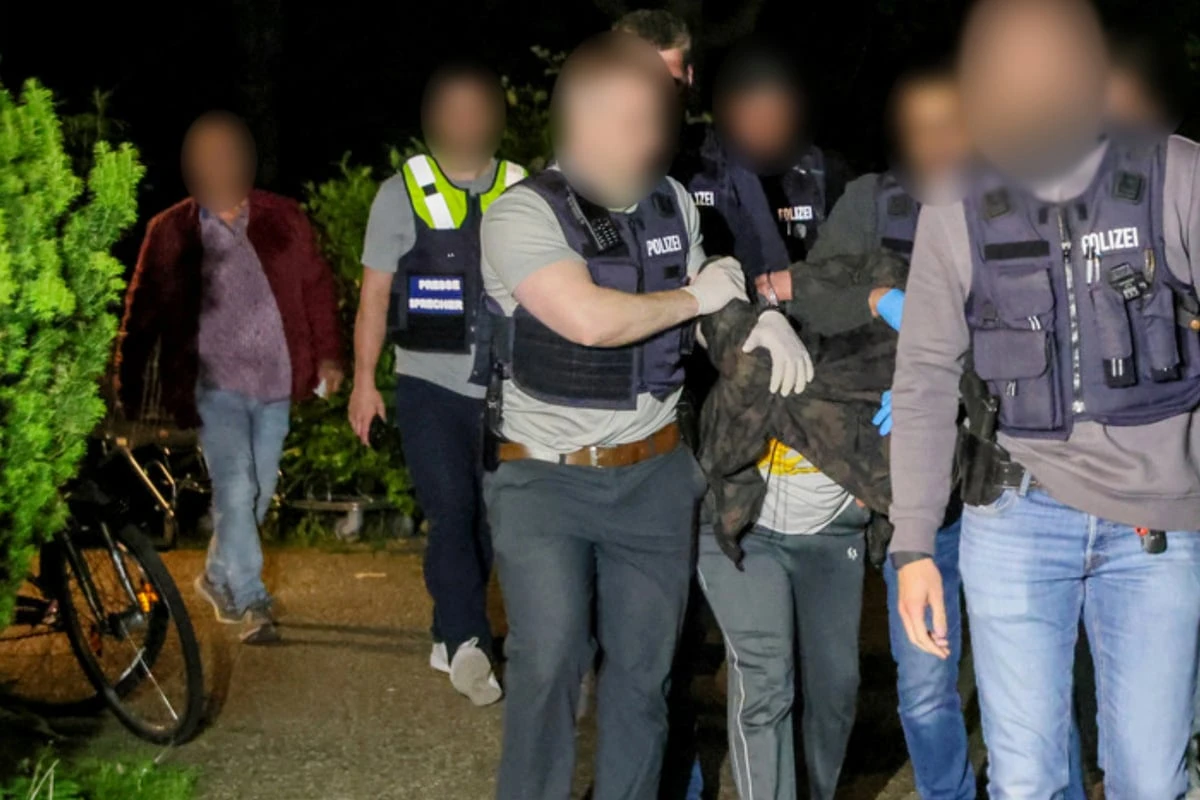 Nach Messerangriff vor Bielefelder Bar: Hinweise auf Kontakte in Islamisten-Szene