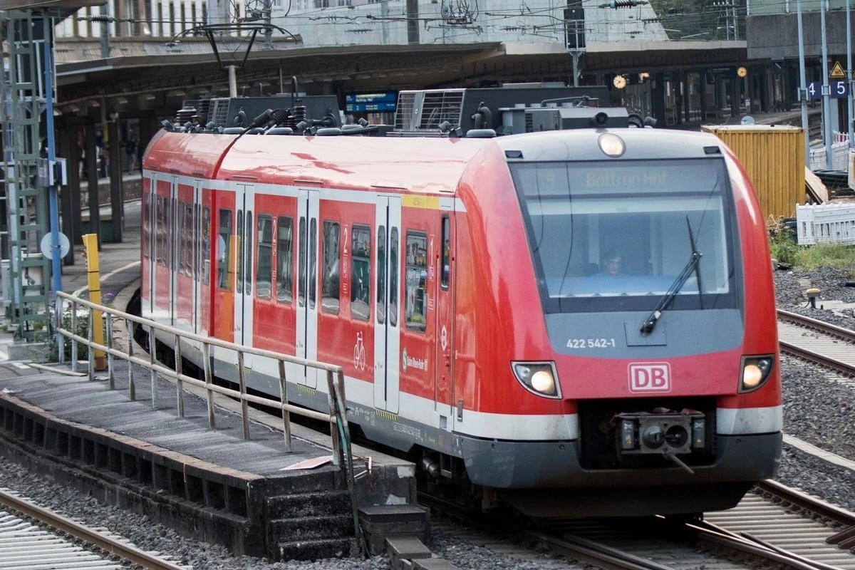 Auch Fernverkehr betroffen: Kaputte Gleise bei Wuppertal sorgen für Verspätungen
