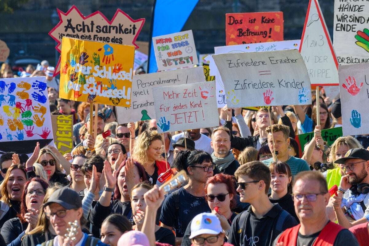 Magdeburg: Erzieher streiken für bessere Personalschlüssel in Kitas