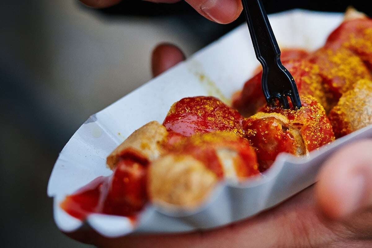 Dresden feiert - 75 Jahre! Ein Hoch auf die Currywurst