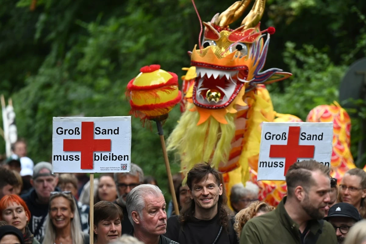 Notaufnahme dicht: Hunderte protestieren gegen Klinik-Schließung