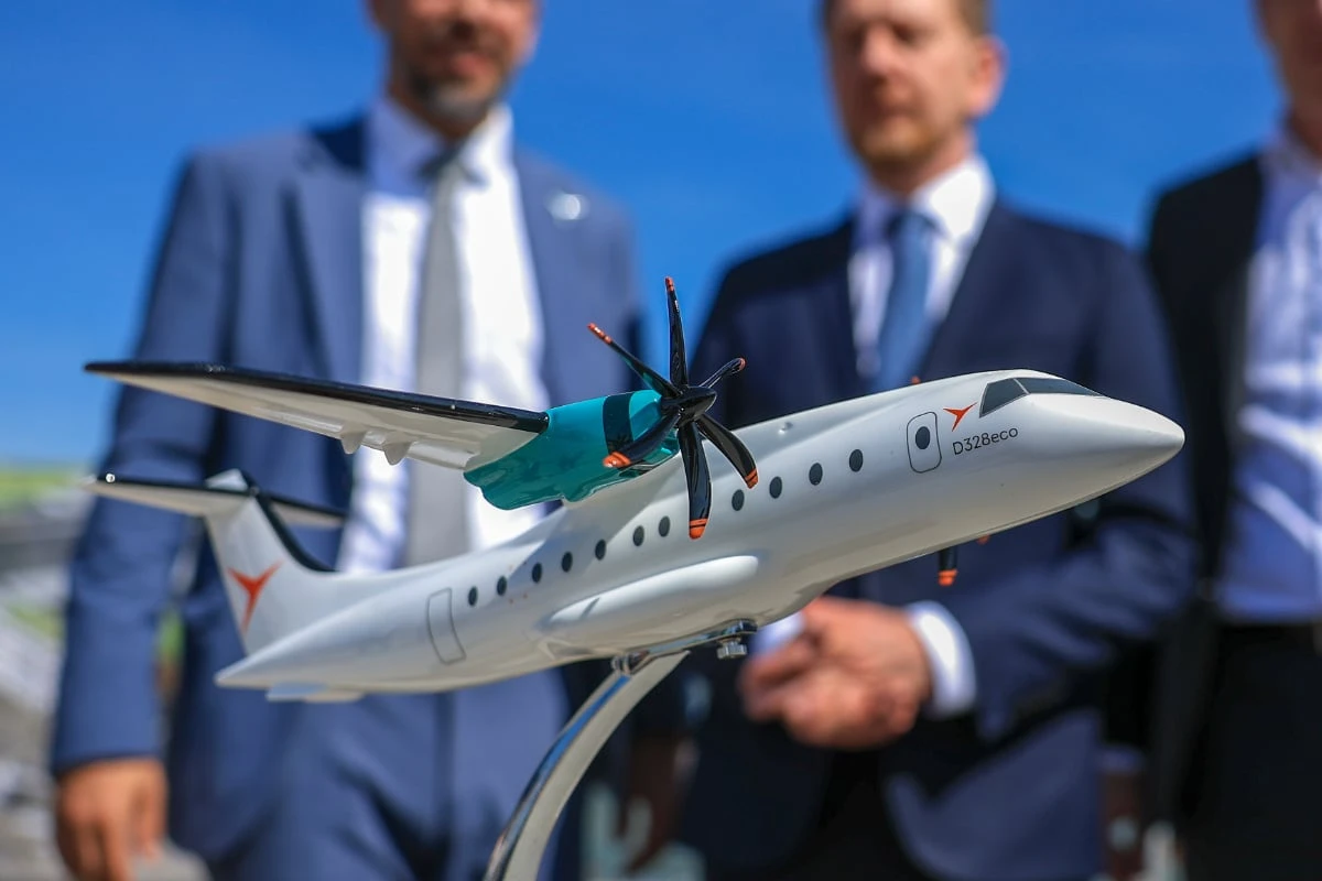 Für 100 Millionen! Neues Flugzeug-Werk am Leipziger Flughafen bis Ende 2025 fertig?
