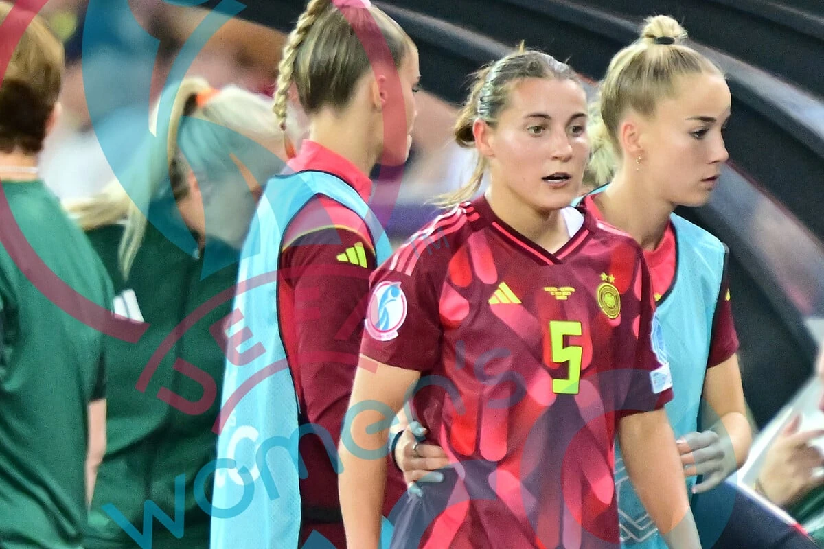 Frauen-EM im Liveticker: Sperre fix! So lange muss die DFB-Auswhal auf Gwinn-Ersatz Wamser verichten