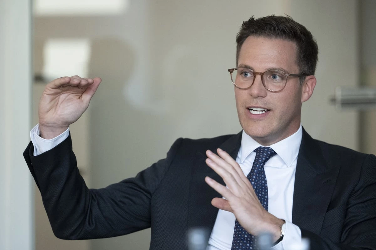 CDU-Landeschef Hagel fordert Handy-Verbot an allen Schulen in Baden-Württemberg