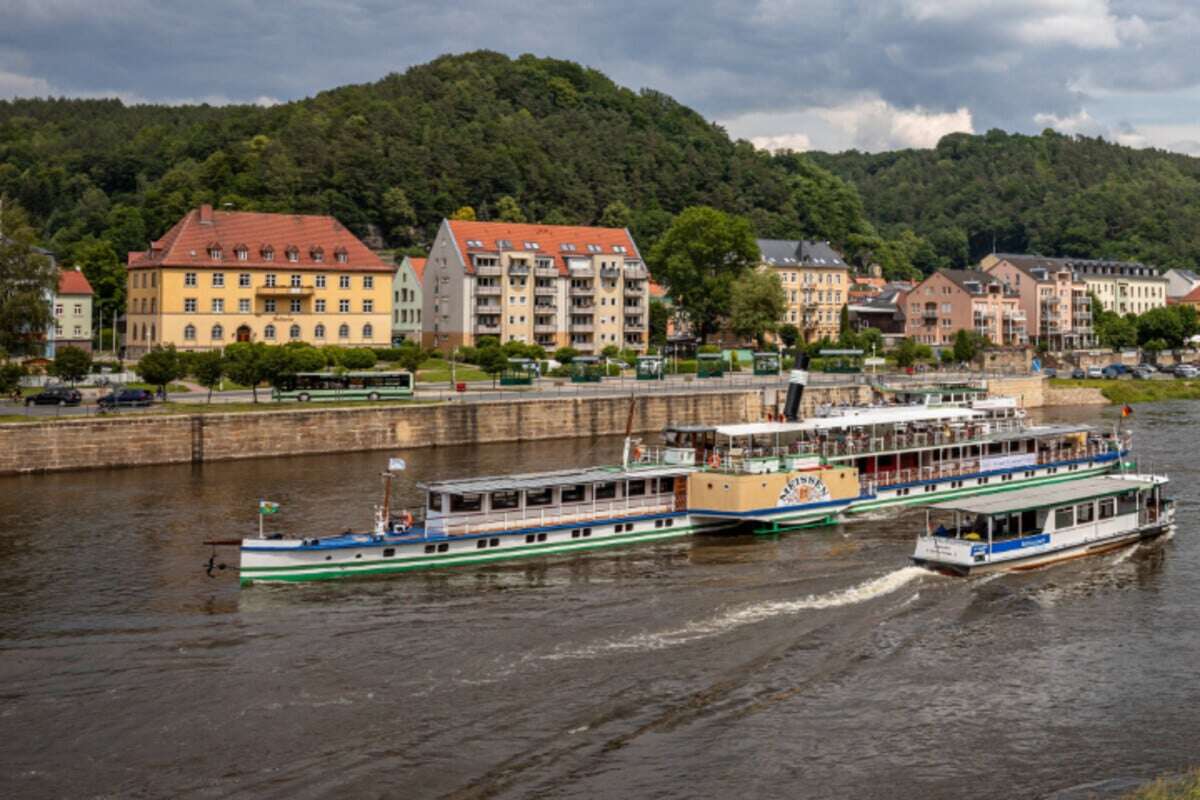 In Bad Schandau dürfen die Schiffe wieder fahren - was ist mit der Carolabrücke?